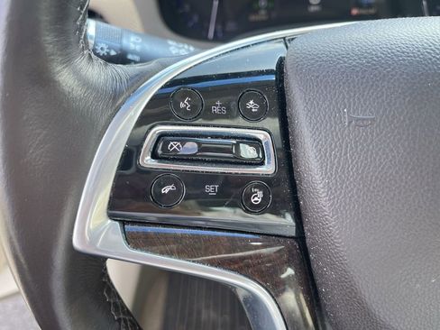 Used 2014 Cadillac XTS Luxury w/ Driver Awareness Package image 9