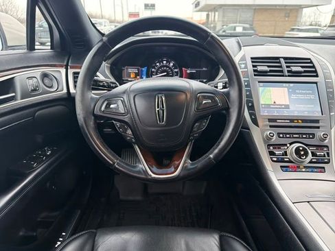 Used 2019 Lincoln MKZ Reserve image 17