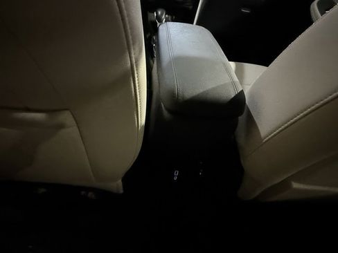 Used 2021 Buick Encore GX Select image 30