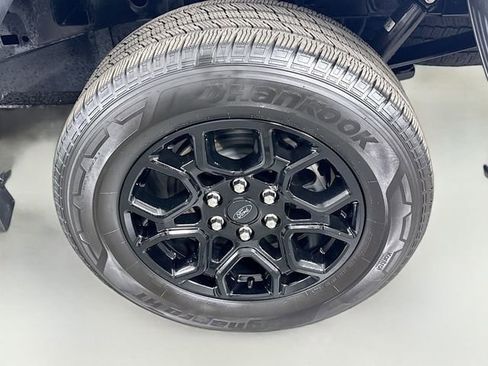Used 2025 Ford F150 XLT w/ Equipment Group 301A Standard RWD image 29