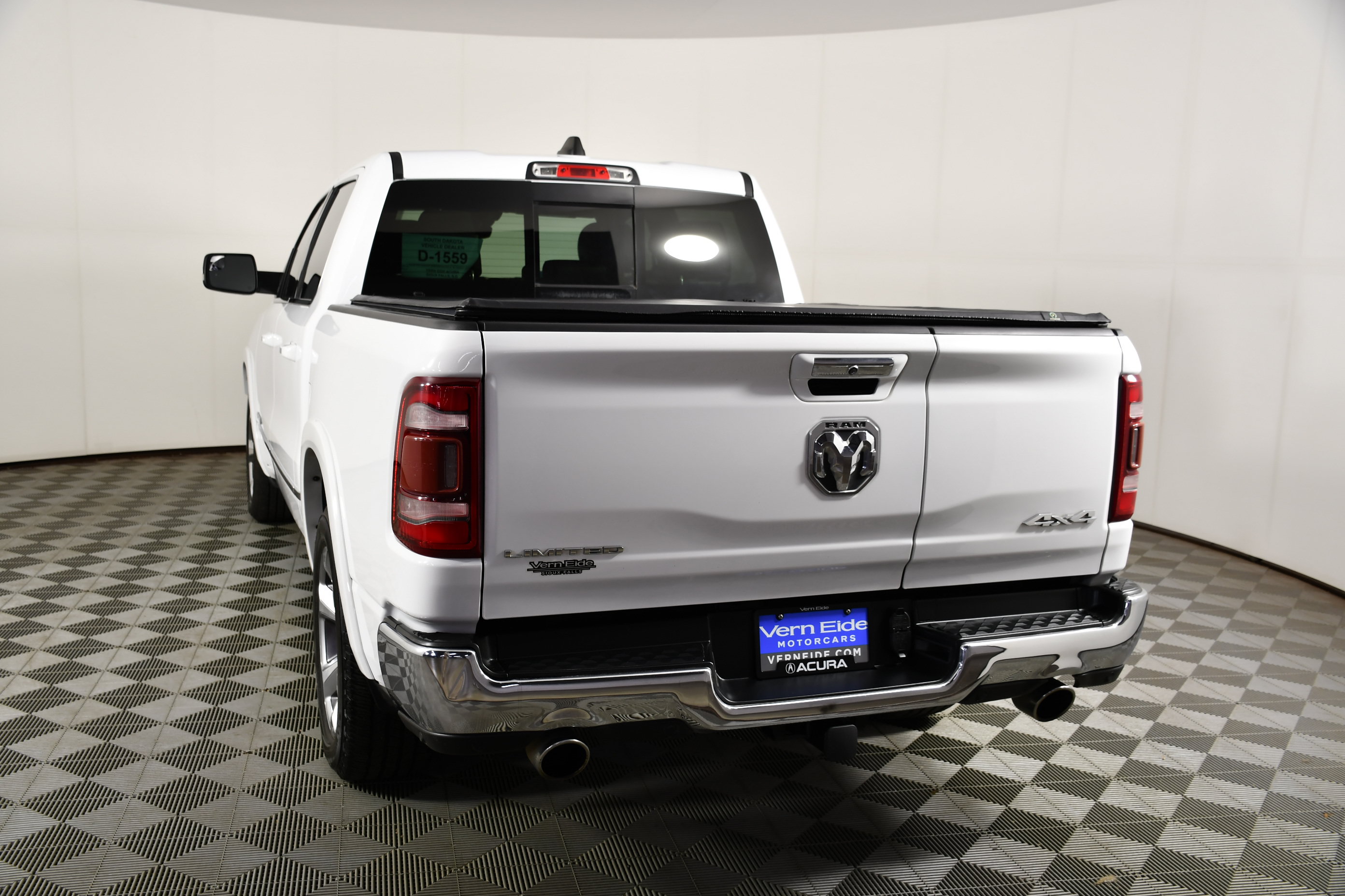Used 2020 RAM 1500 Limited AWD/4WD image 6