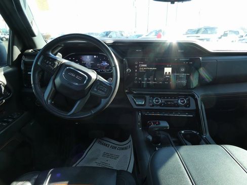 Used 2023 GMC Sierra 1500 AT4 w/ AT4 Premium Package image 19