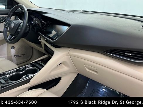 Used 2023 Buick Envision Avenir image 24