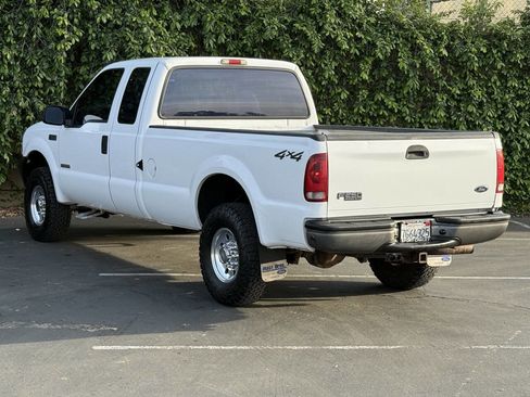 Used 2003 Ford F250 XL image 5
