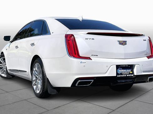 Used 2019 Cadillac XTS Luxury image 12