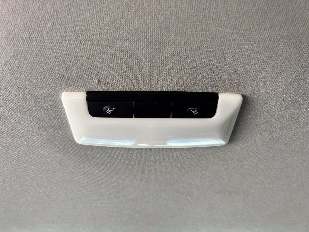 Used 2020 Nissan Sentra SV FWD image 44