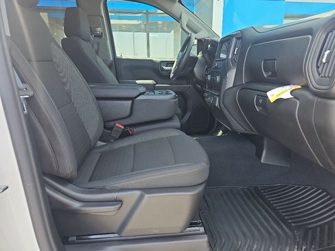 Used 2026 Chevrolet Silverado 1500 Custom AWD/4WD image 10