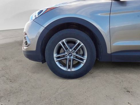 Used 2017 Hyundai Santa Fe Sport AWD/4WD image 14