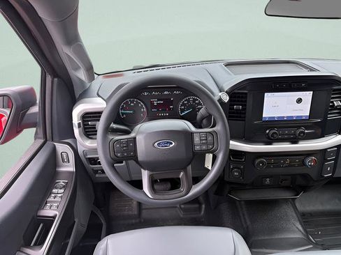 Used 2023 Ford F150 XL w/ XL Chrome Appearance Package AWD/4WD image 7