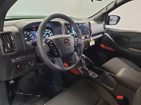 New 2026 Nissan Frontier PRO-4X w/ Pro-4x Convenience Package image 22