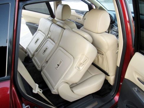 Used 2010 Subaru Tribeca Limited image 30