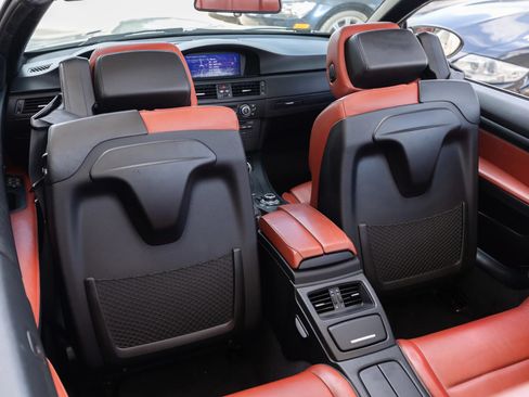 Used 2013 BMW M3 Convertible RWD image 31