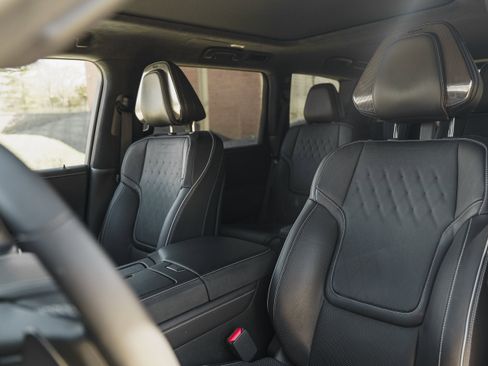 Used 2025 INFINITI QX80 Autograph w/ Autograph Exterior Package image 20