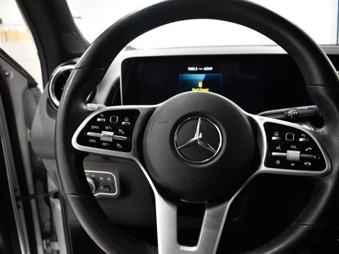 Used 2020 Mercedes-Benz GLB 250 4MATIC image 26