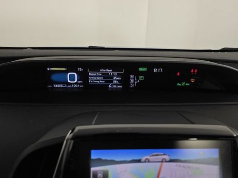 Used 2017 Toyota Prius Prime Advanced FWD image 16