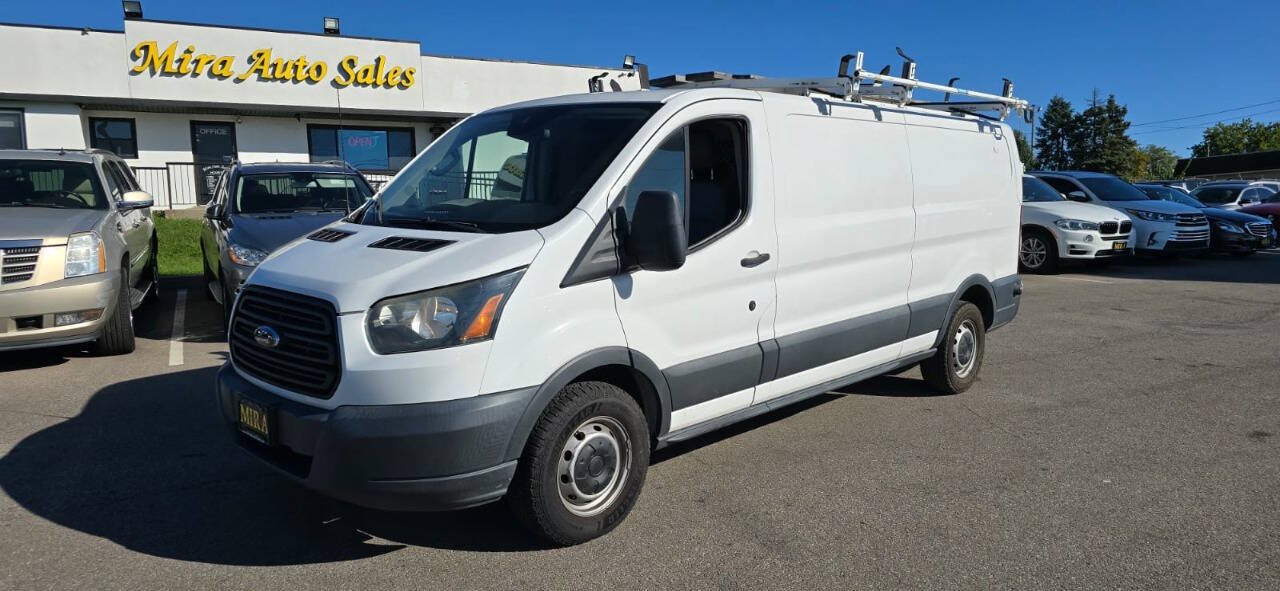 Used 2016 Ford Transit 150 148 Low Roof RWD image 3