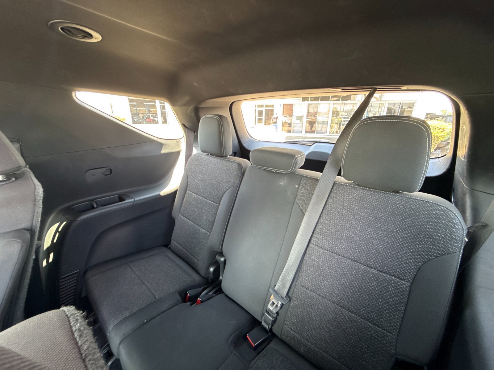 Used 2024 Chevrolet Traverse LT FWD image 14