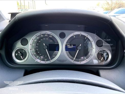 Used 2015 Aston Martin DB9 Coupe image 15