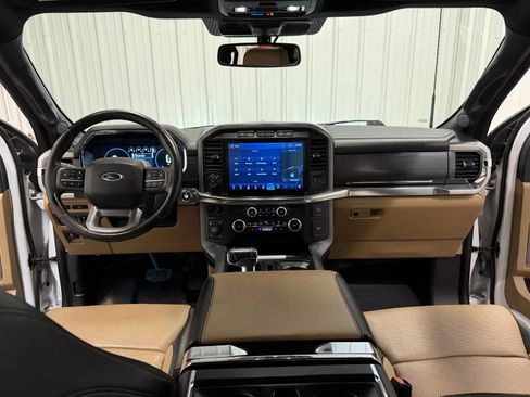 Used 2022 Ford F150 Lariat w/ Max Trailer Tow Package AWD/4WD image 33