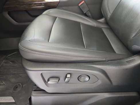 Used 2022 GMC Sierra 1500 Elevation w/ Elevation Premium Package RWD image 25