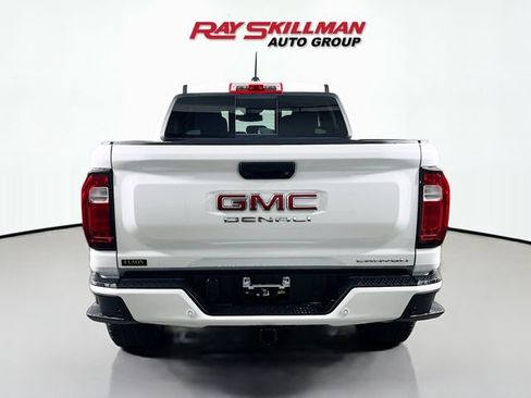 Used 2025 GMC Canyon Denali AWD/4WD image 5