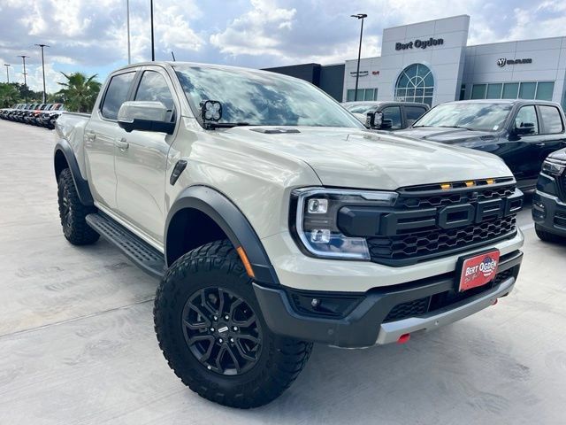 Used 2025 Ford Ranger Raptor AWD/4WD image 1
