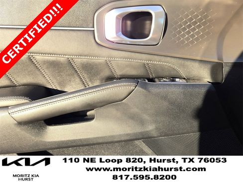 Certified 2023 Kia Sorento SX image 30
