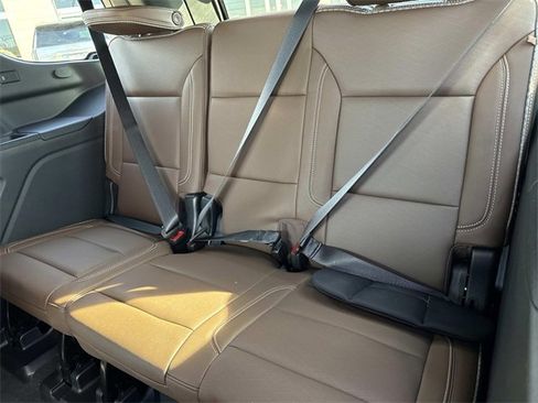 Used 2023 Chevrolet Tahoe High Country w/ Premium Package 2 image 16