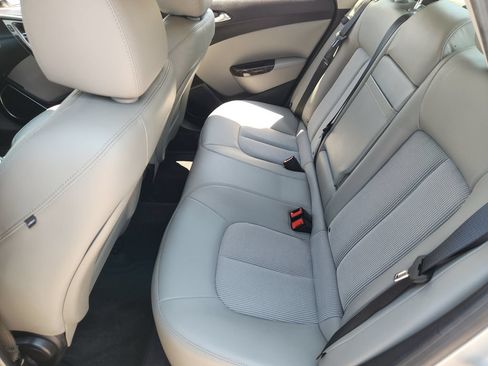Used 2012 Buick Verano Convenience FWD image 21