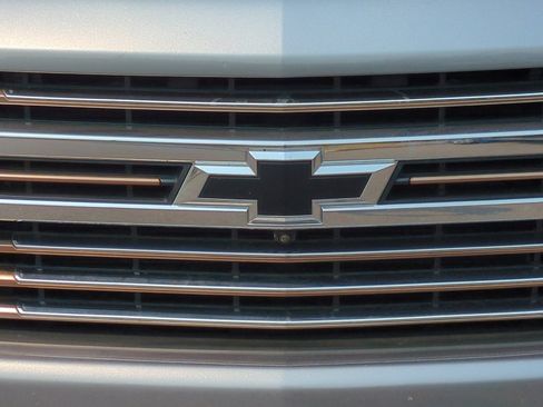 Used 2021 Chevrolet Silverado 1500 High Country w/ Technology Package AWD/4WD image 46