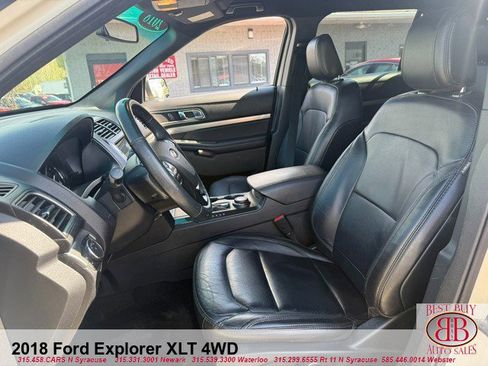 Used 2018 Ford Explorer XLT w/ Equipment Group 202A AWD/4WD image 11