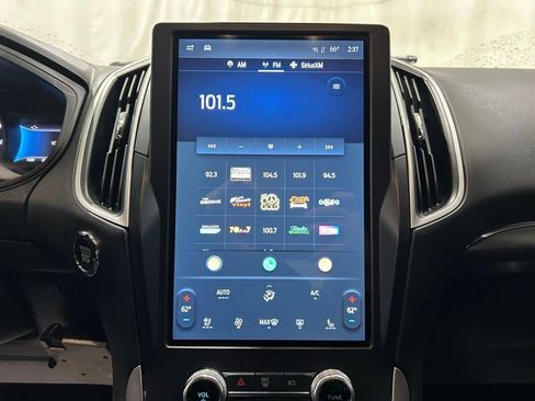 Used 2022 Ford Edge ST-Line image 18