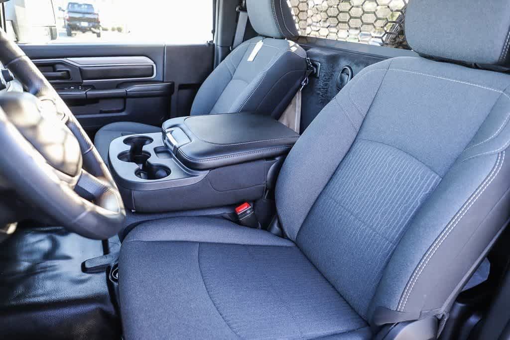 New 2024 RAM 4500 Tradesman RWD image 16