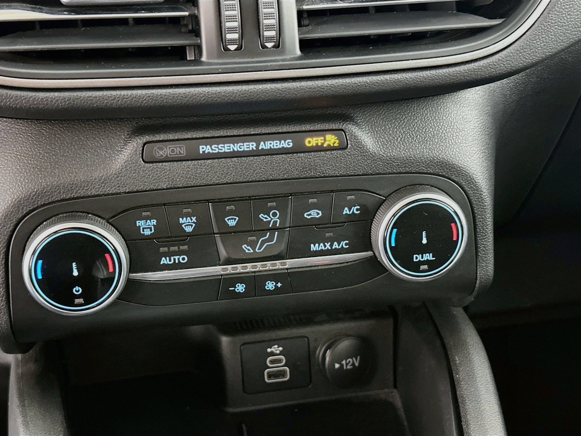 Used 2024 Ford Escape Active FWD image 23