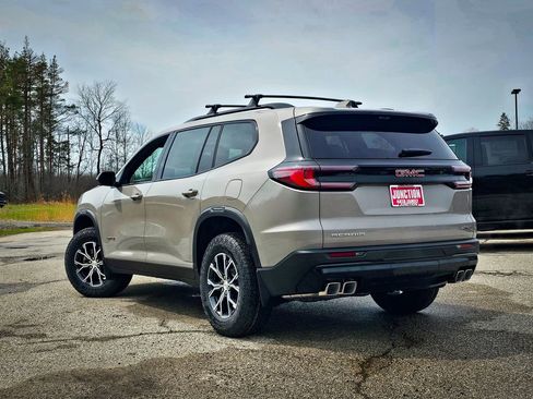 New 2026 GMC Acadia AT4 image 5