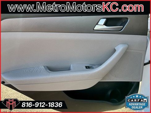 Used 2015 Hyundai Sonata SE image 30