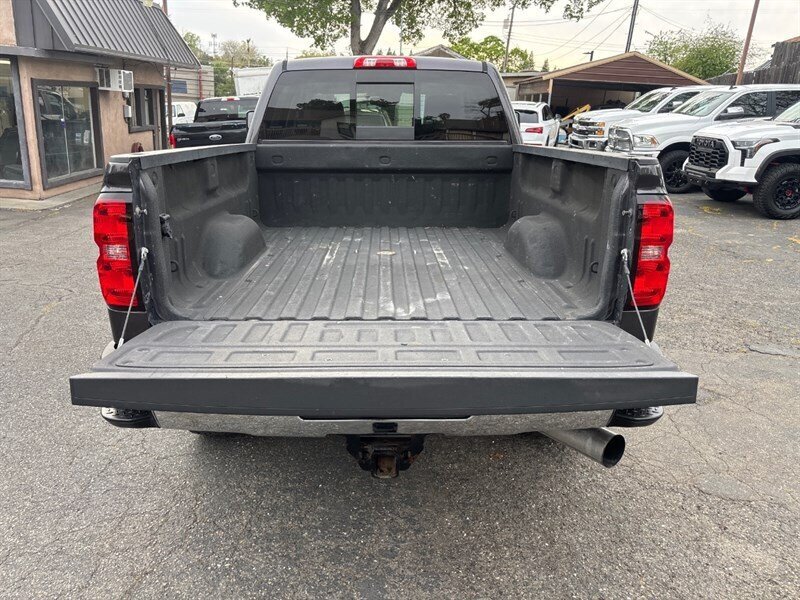 Used 2015 Chevrolet Silverado 3500 LTZ w/ Duramax Plus Package AWD/4WD image 31