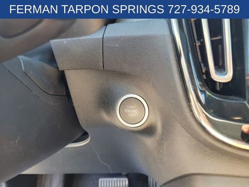 Used 2021 Volvo XC40 T5 Inscription image 31