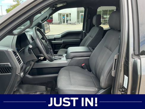 Used 2016 Ford F150 XLT w/ Equipment Group 302A Luxury AWD/4WD image 5