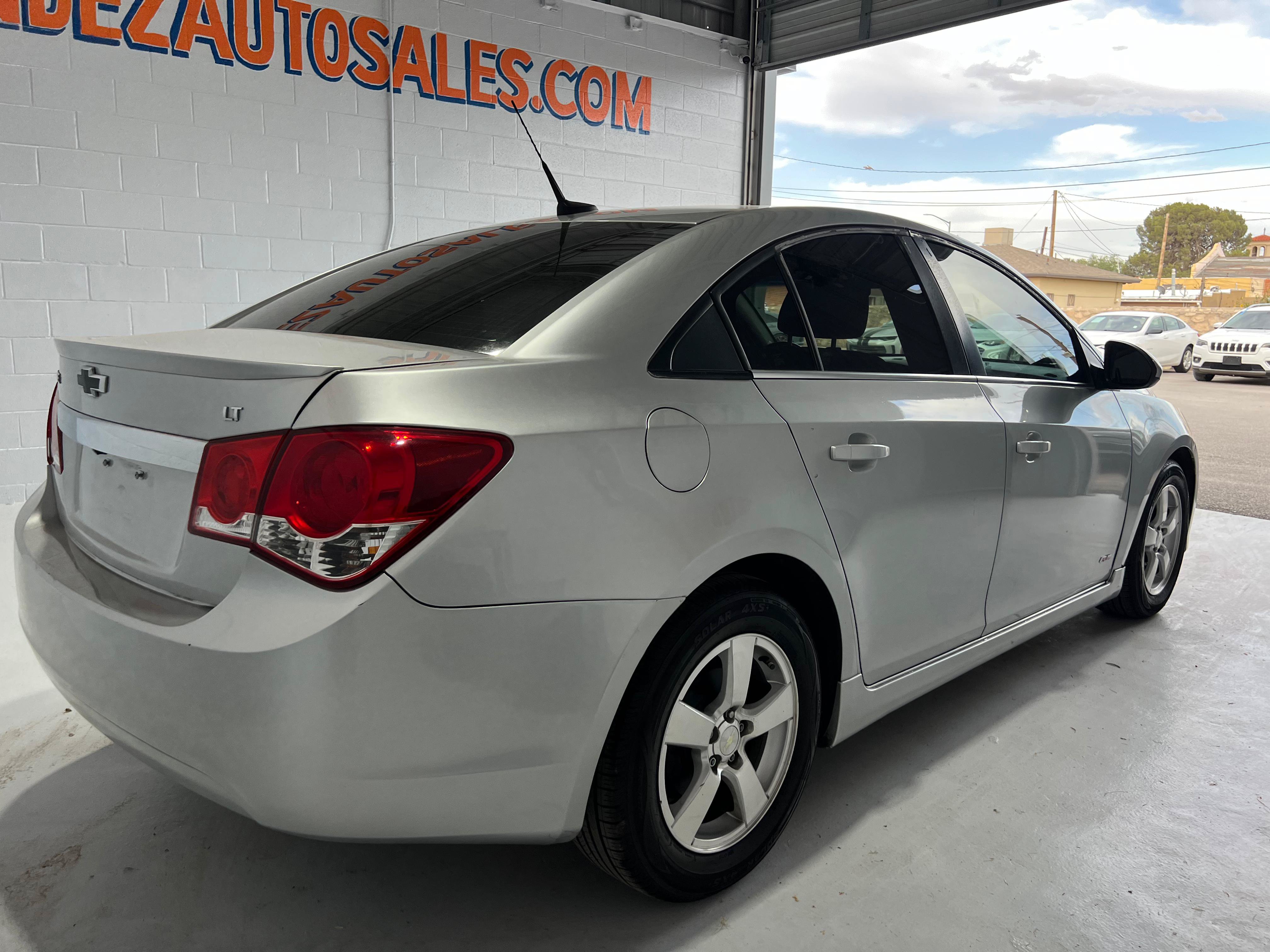 Used 2013 Chevrolet Cruze LT w/ RS Package FWD image 5