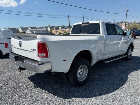 Used 2017 RAM 3500 Laramie AWD/4WD image 3