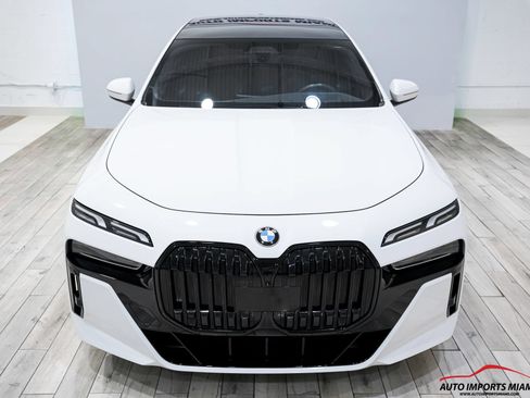 Used 2023 BMW 740i RWD image 30