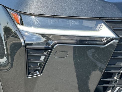 Certified 2024 Lexus GX 550 AWD/4WD image 11
