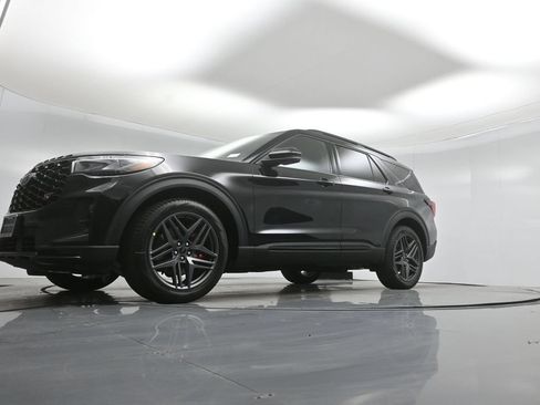 New 2026 Ford Explorer ST AWD/4WD image 44