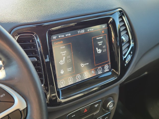 Used 2019 Jeep Compass Limited AWD/4WD image 6