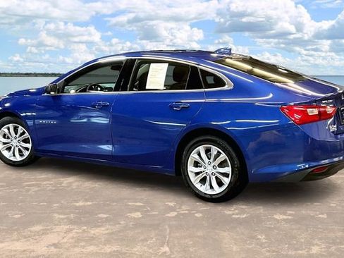 Used 2023 Chevrolet Malibu LT image 4