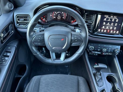 Used 2023 Dodge Durango GT image 16