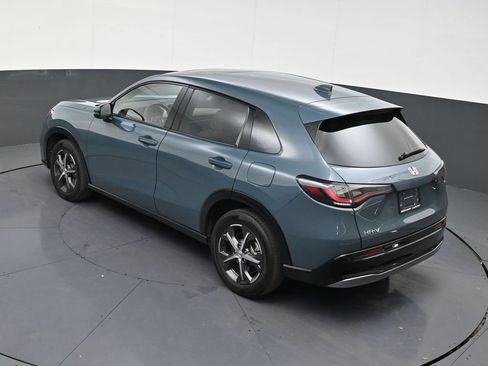 Used 2023 Honda HR-V EX-L image 11