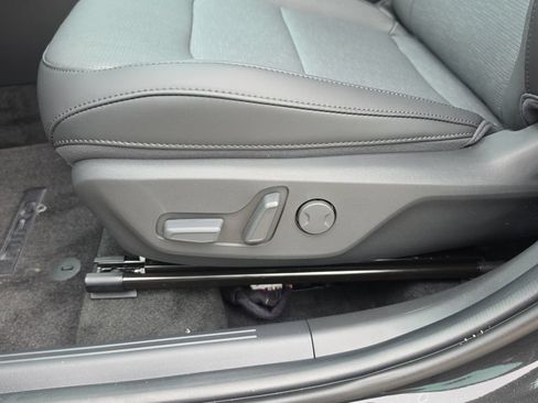 New 2026 Kia Niro FWD image 21