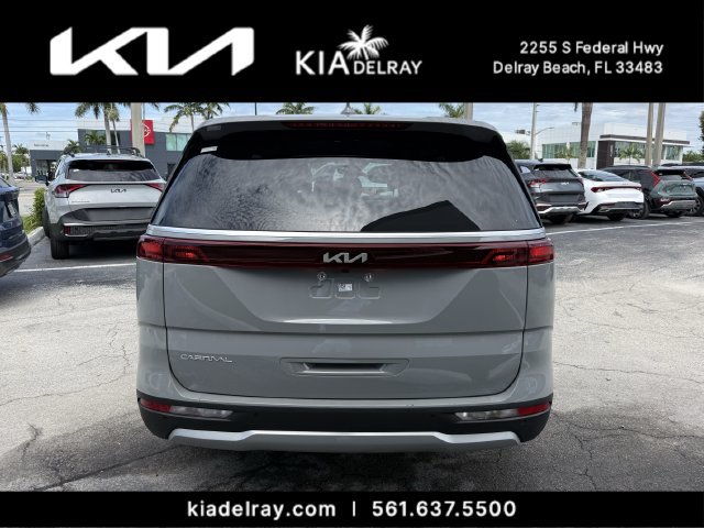 Certified 2024 Kia Carnival EX FWD image 4